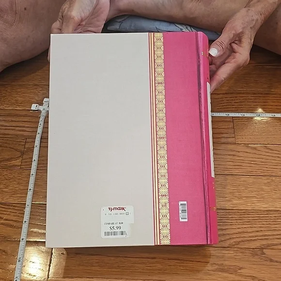 12"x9" empty book box " how to be a unicorn" - Picture 5 of 6